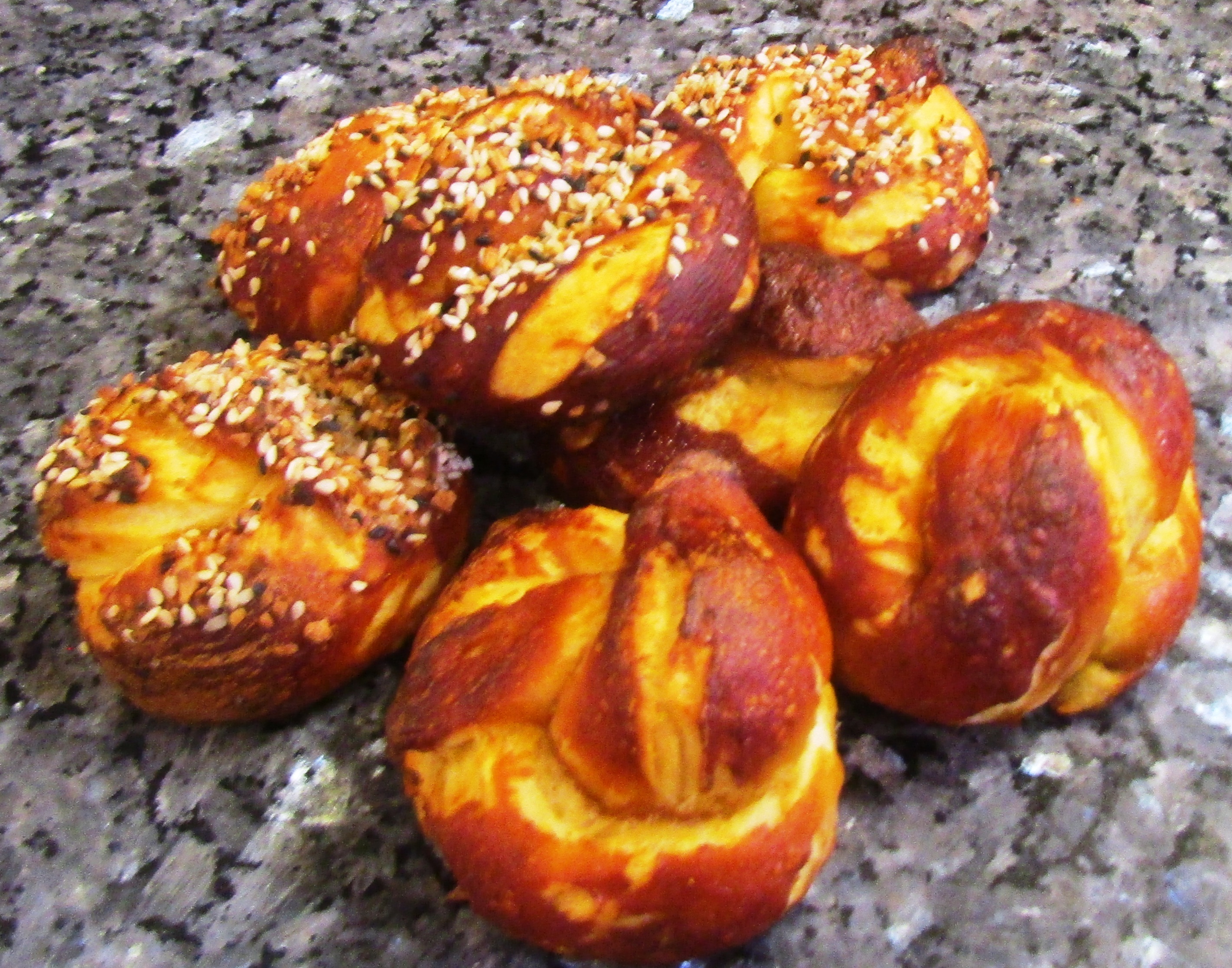 Split Second Pretzel Rolls Recipe