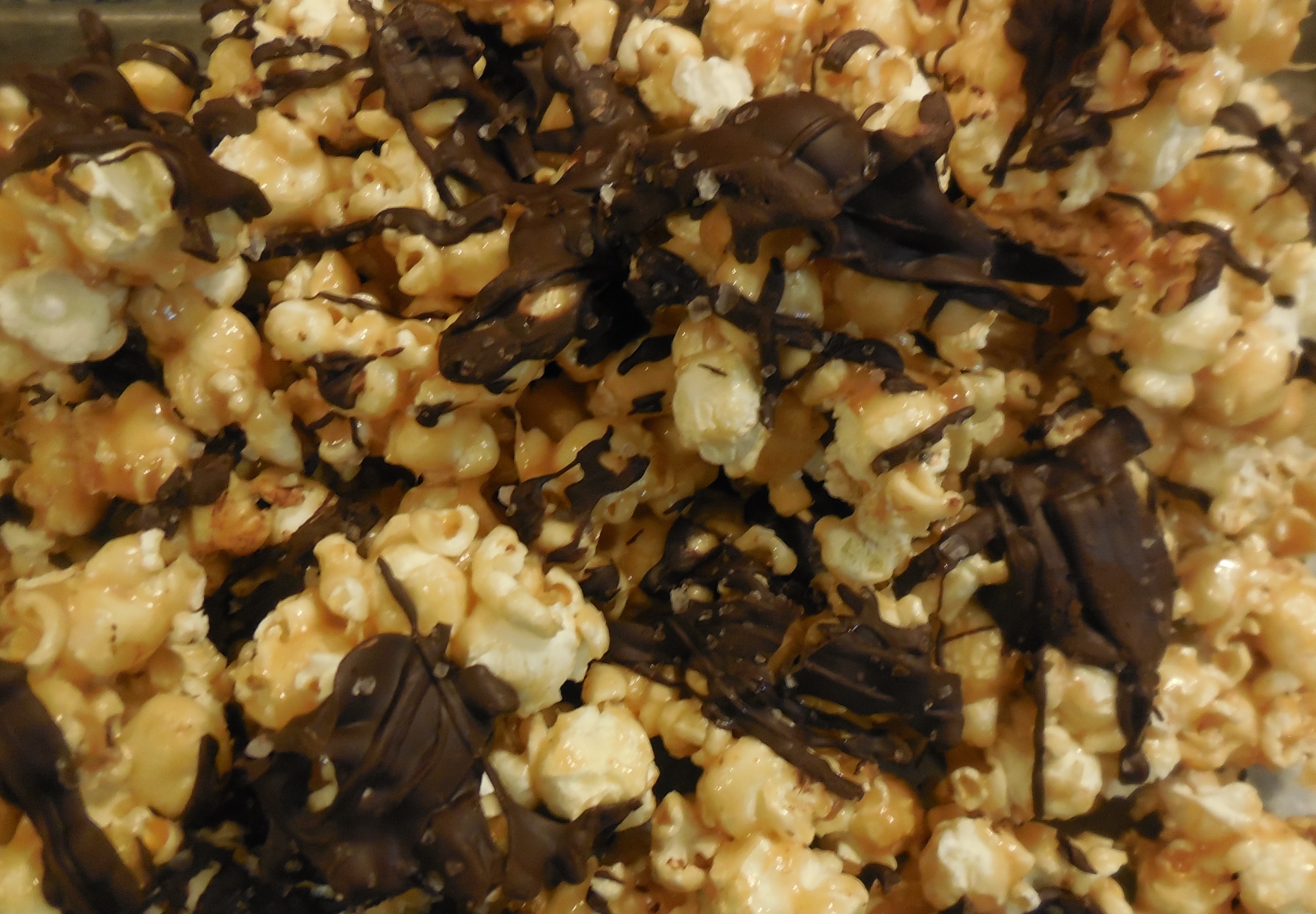 Salted Caramel and Dark Chocolate Popcorn Recipe