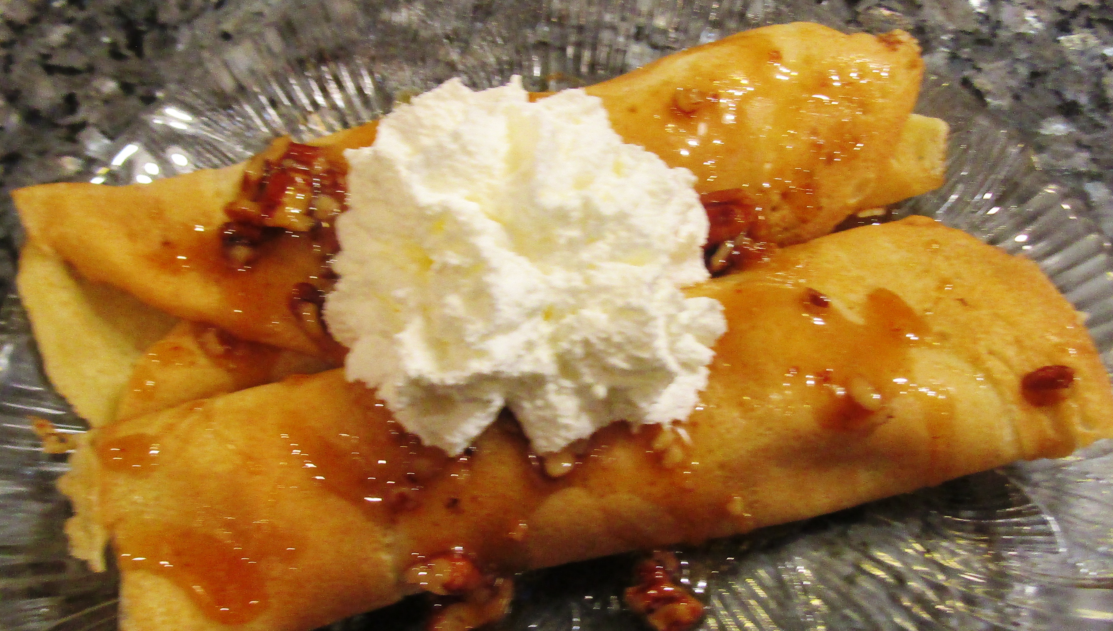 Apple Cream Crepes Recipe