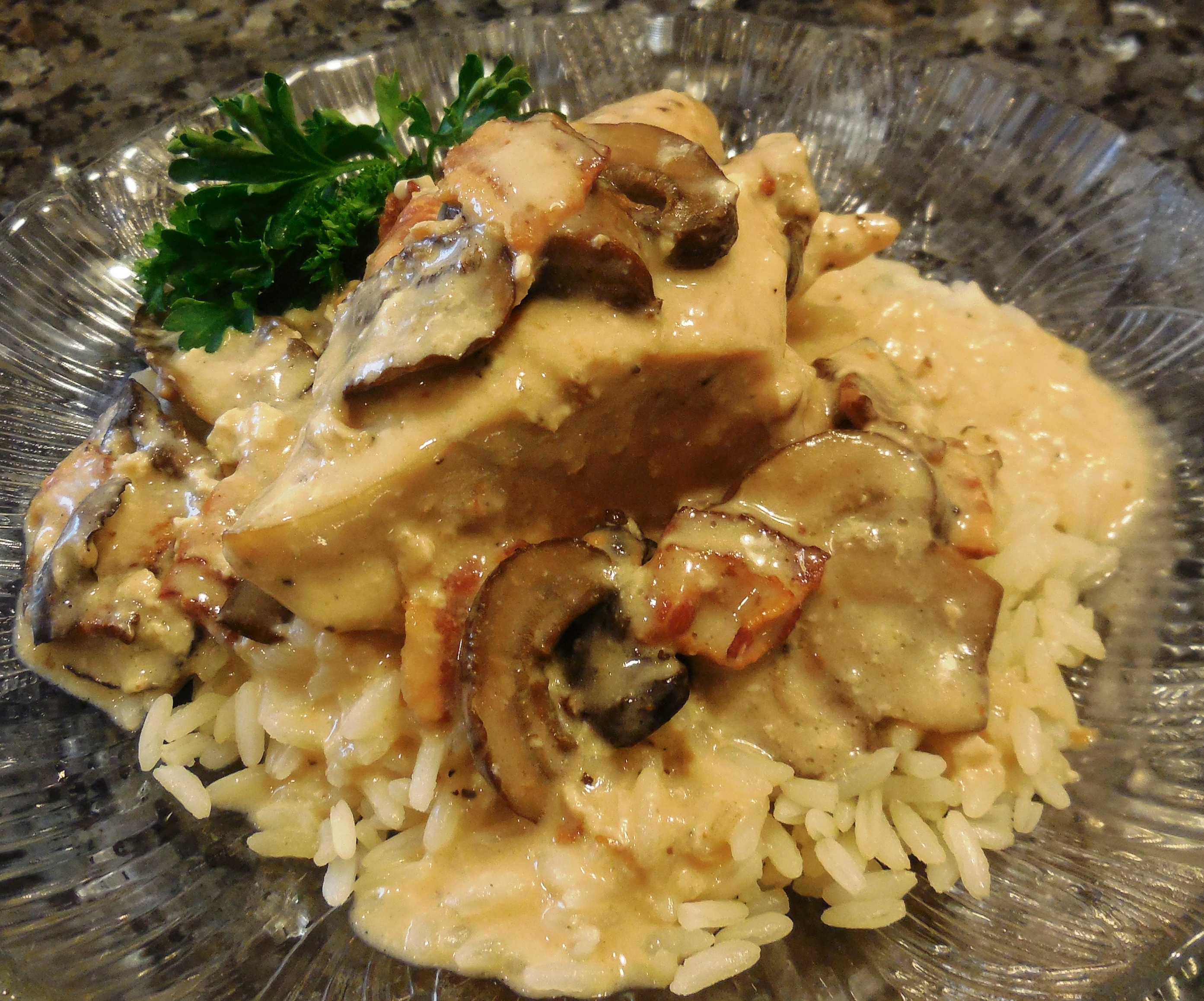 Instant Pot Creamy Chicken & Mushrooms Recipe